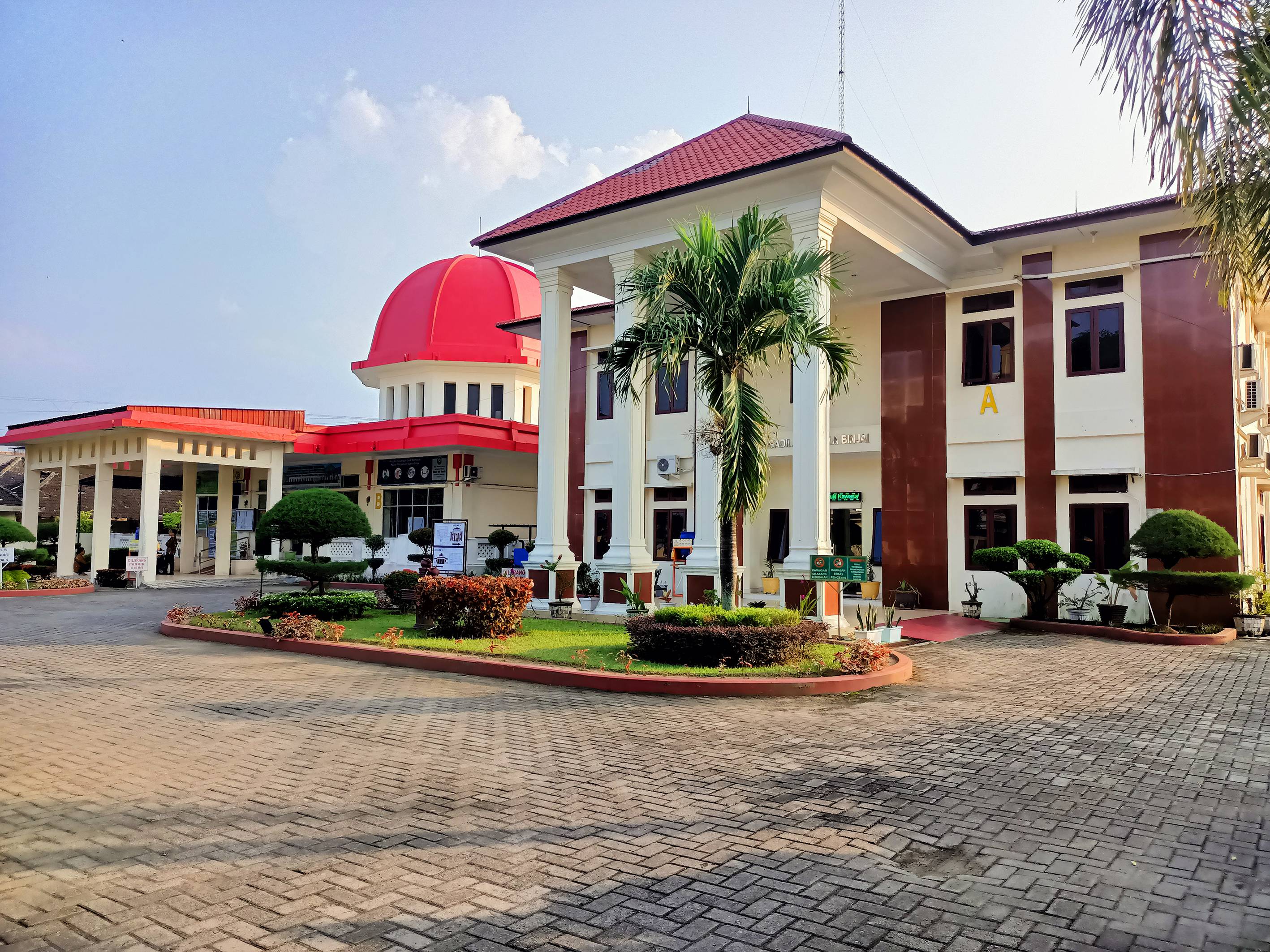 Gedung 2022 compressed